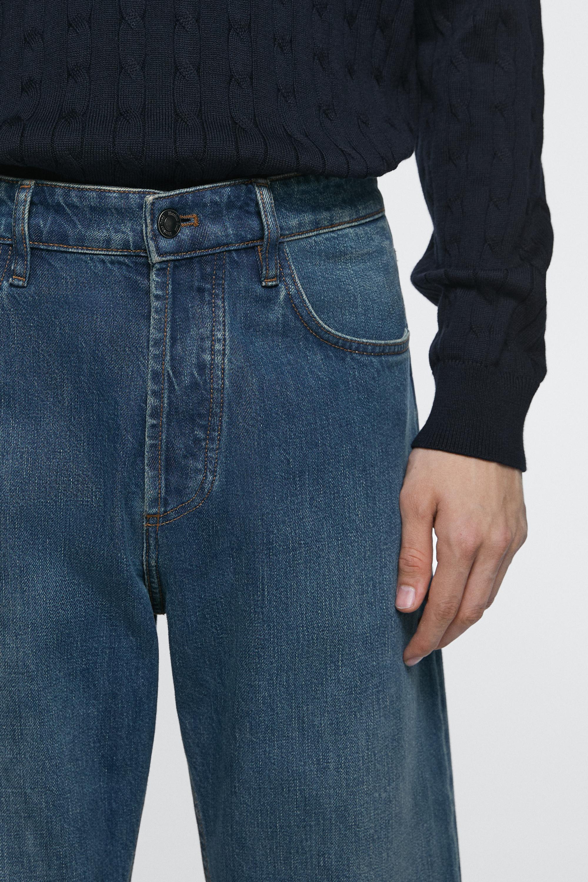 Slim fit cropped jeans